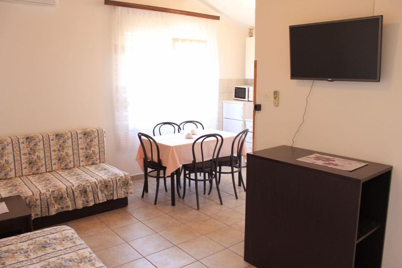 Apartments And Rooms Jagoda - Comfy And Cozy Zadar Exteriör bild